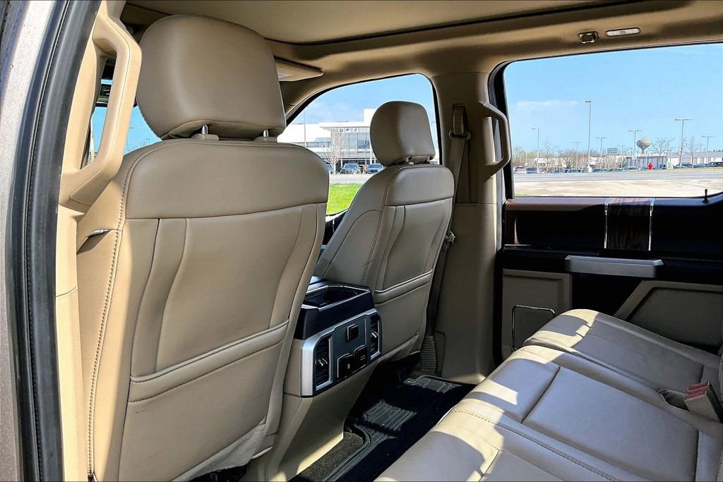Used 2019 Ford F150 Lariat image 31
