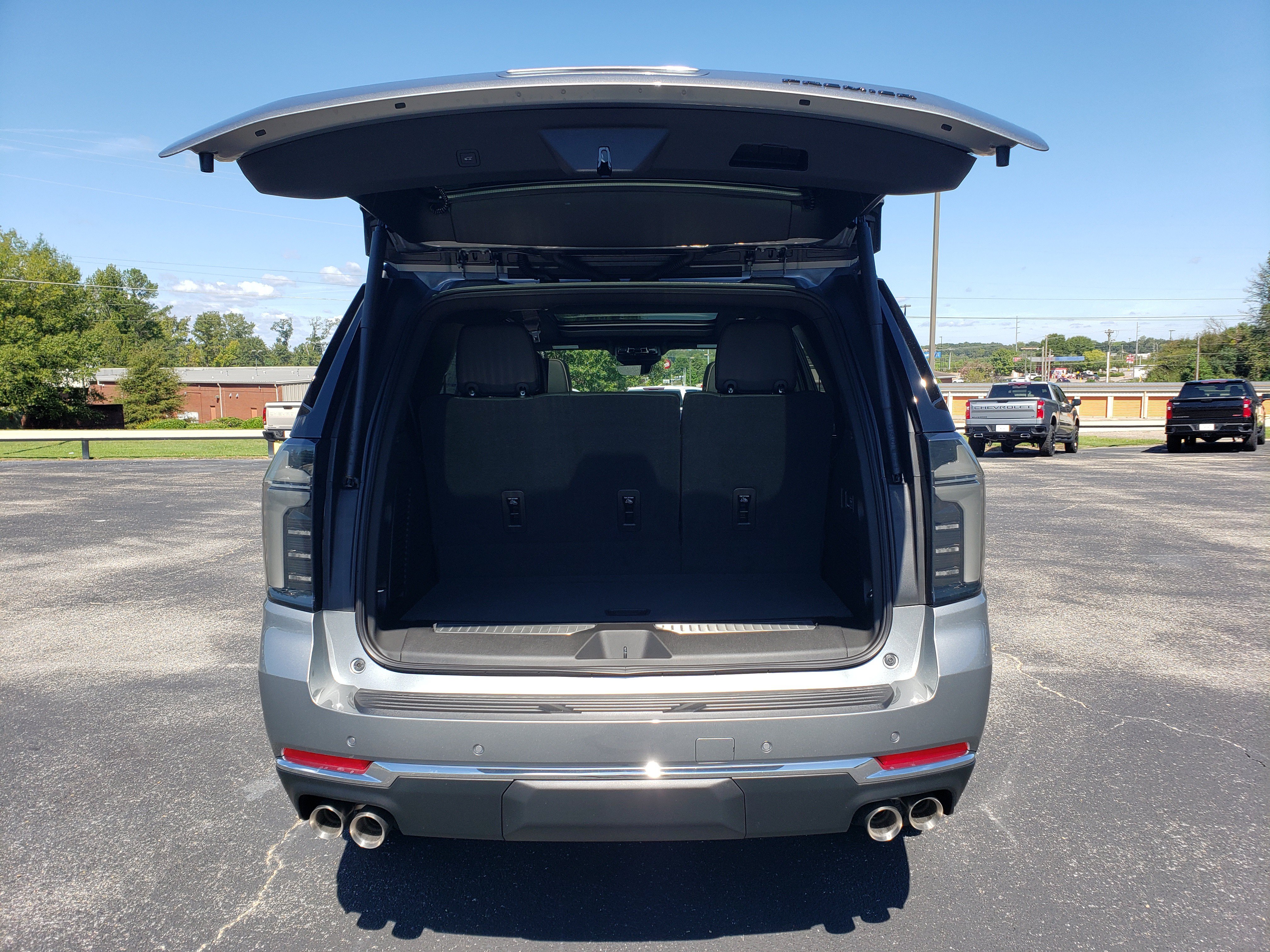 New 2027 Chevrolet Tahoe Premier w/ Advanced Technology Package AWD/4WD image 9