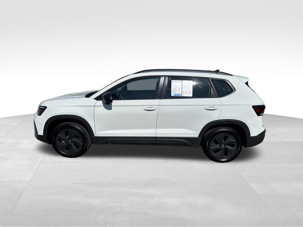 Used 2025 Volkswagen Taos S FWD image 4