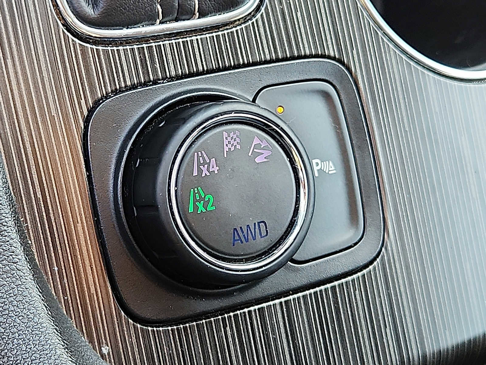 Used 2019 GMC Acadia SLT w/ LPO, Floor Liner Package AWD/4WD image 26