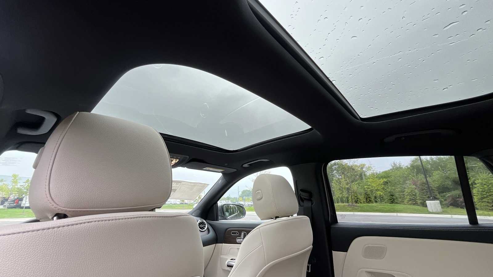 New 2026 Mercedes-Benz GLA 250 4MATIC image 36