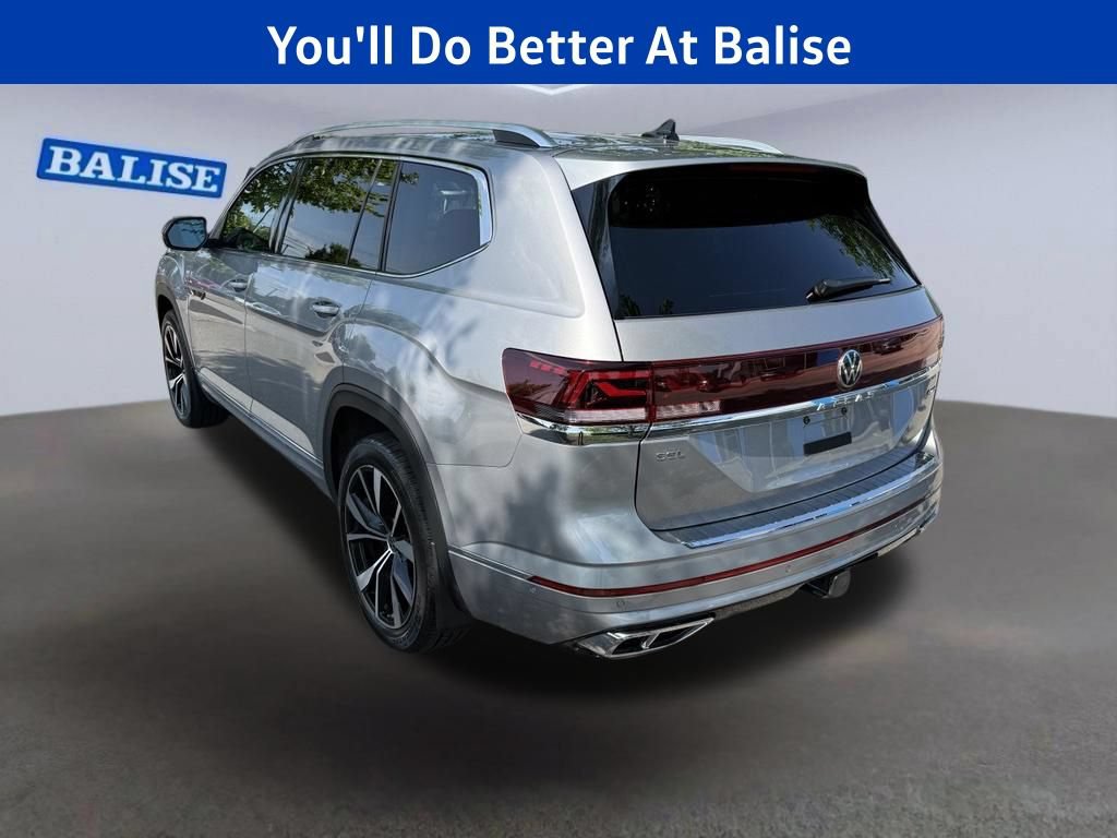 Used 2024 Volkswagen Atlas SEL Premium R-Line AWD/4WD image 4