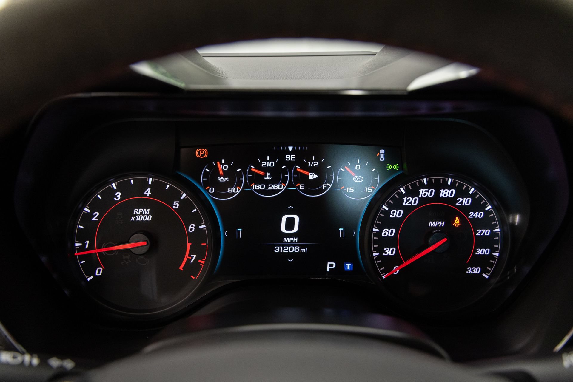 Used 2018 Chevrolet Camaro ZL1 RWD image 17