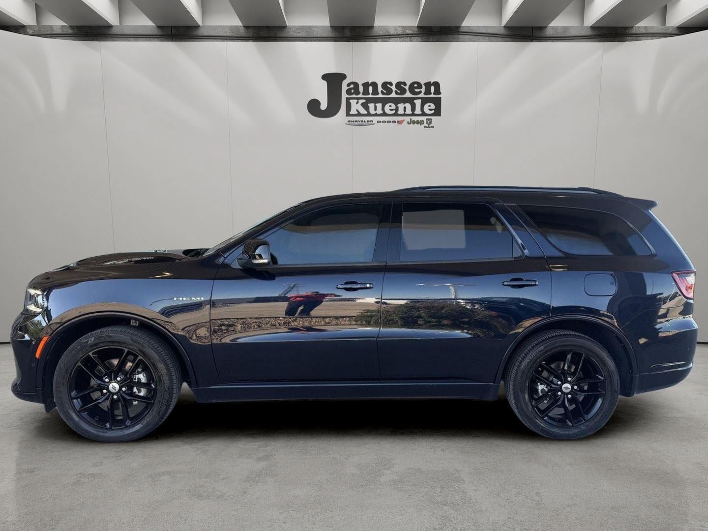 Used 2024 Dodge Durango R/T AWD/4WD image 1
