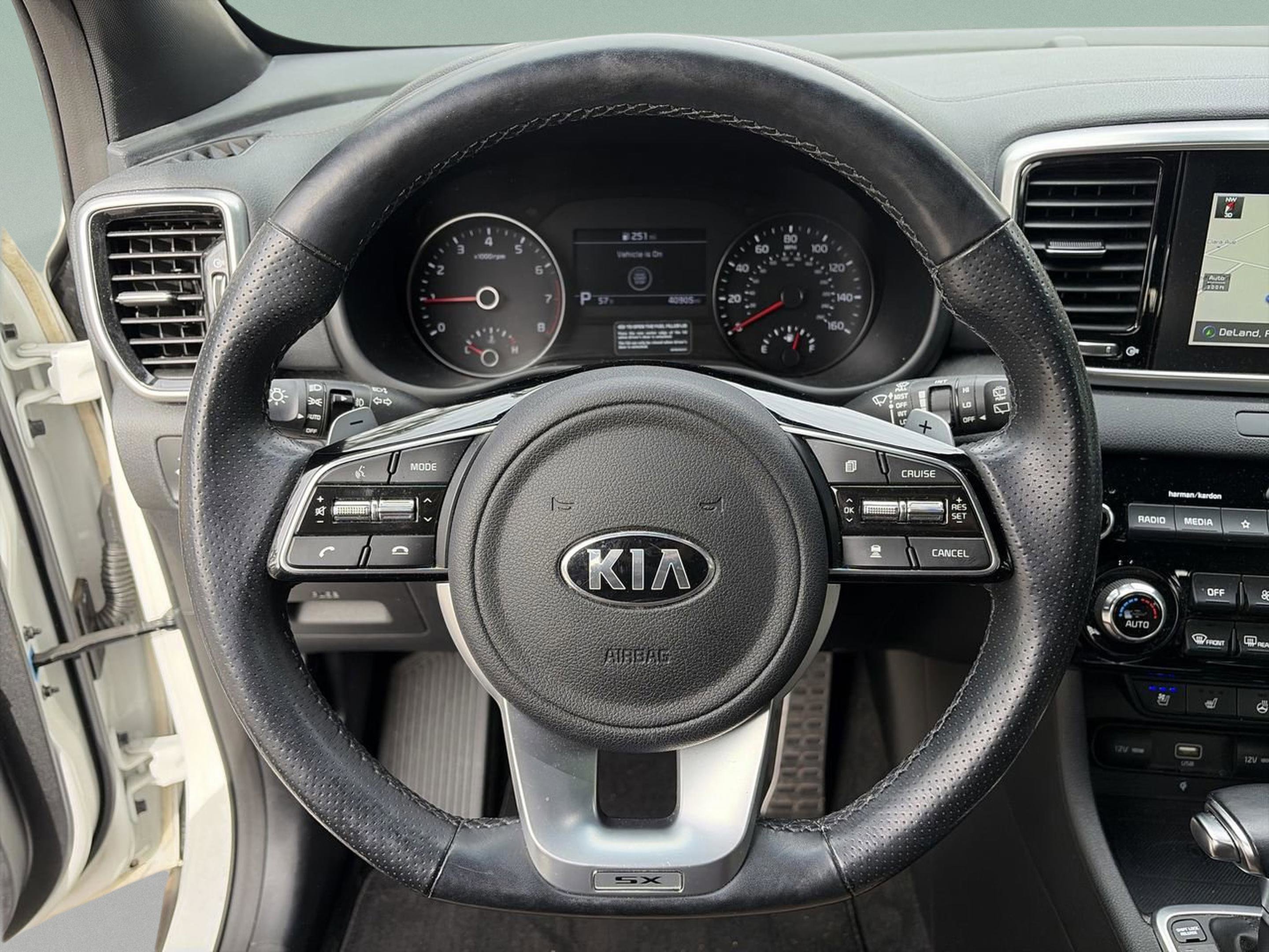 Used 2020 Kia Sportage SX image 8