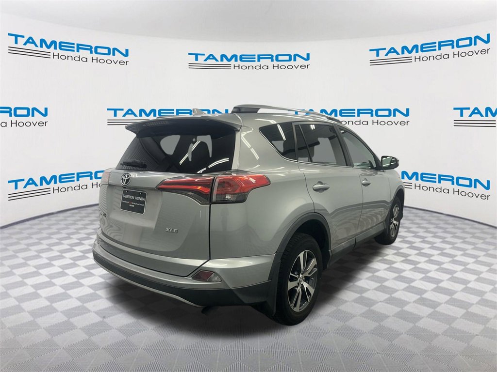 Used 2017 Toyota RAV4 XLE image 5