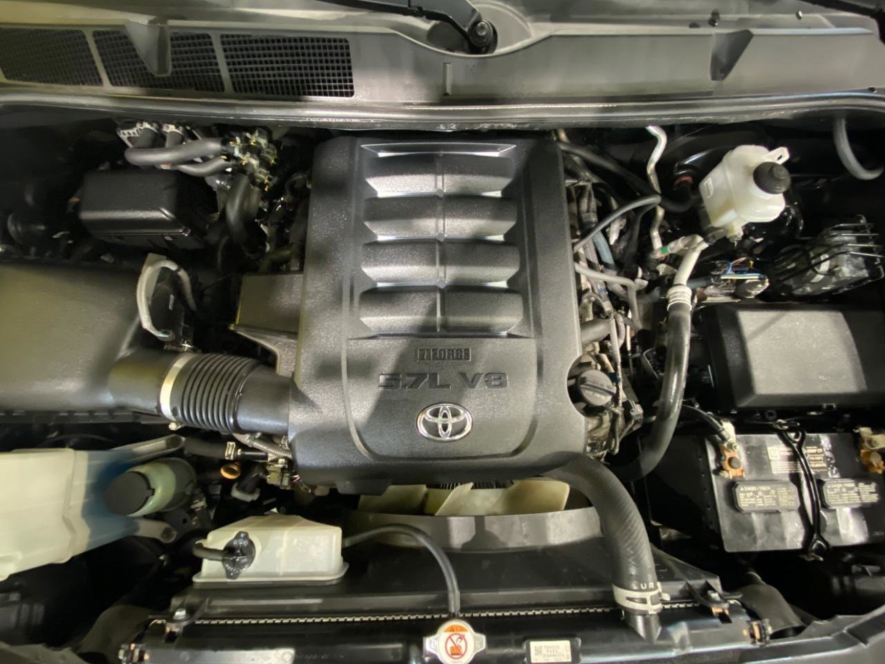 Used 2022 Toyota Sequoia TRD Pro AWD/4WD image 28