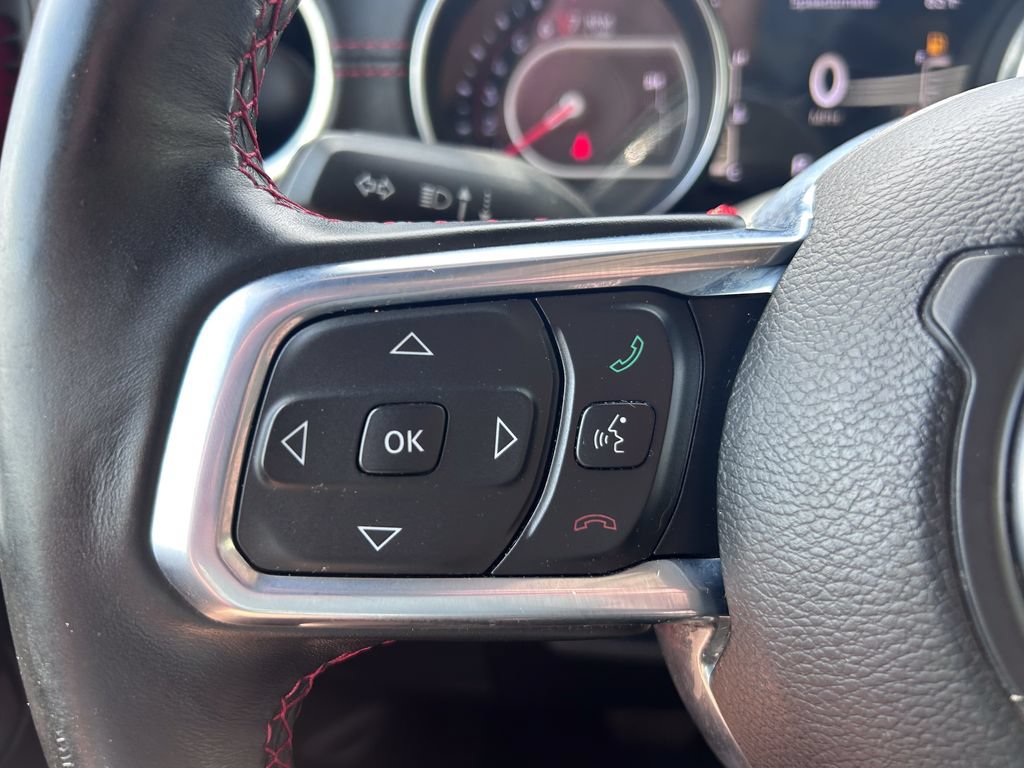 Used 2020 Jeep Gladiator Rubicon w/ Advanced Safety Group AWD/4WD image 31
