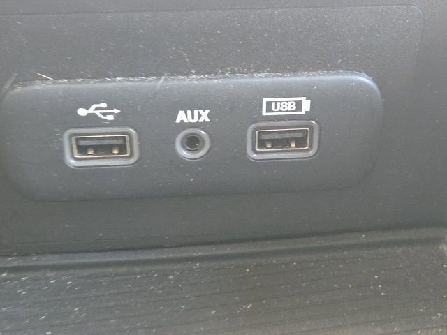 Used 2021 RAM 1500 Classic SLT image 39