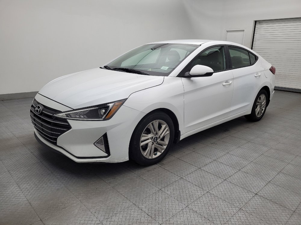 Used 2019 Hyundai Elantra SEL w/ Winter Weather Package FWD image 2