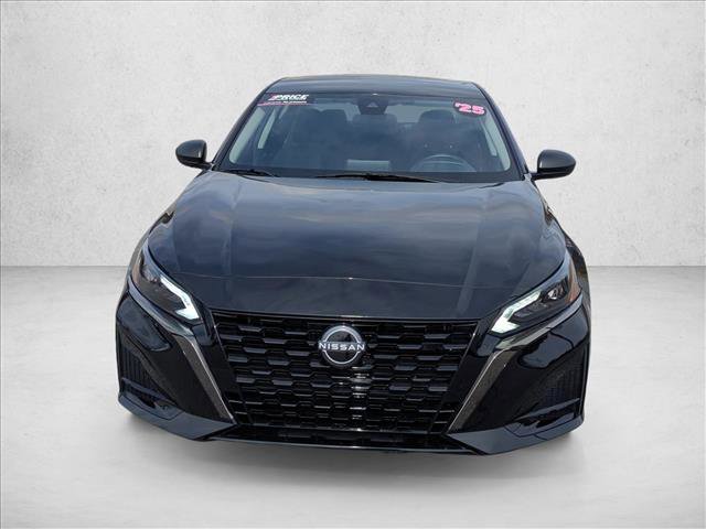 Used 2025 Nissan Altima 2.5 SV video 2
