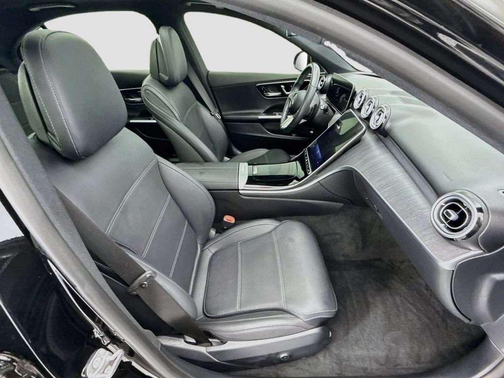 Certified 2025 Mercedes-Benz C 300 Sedan image 19