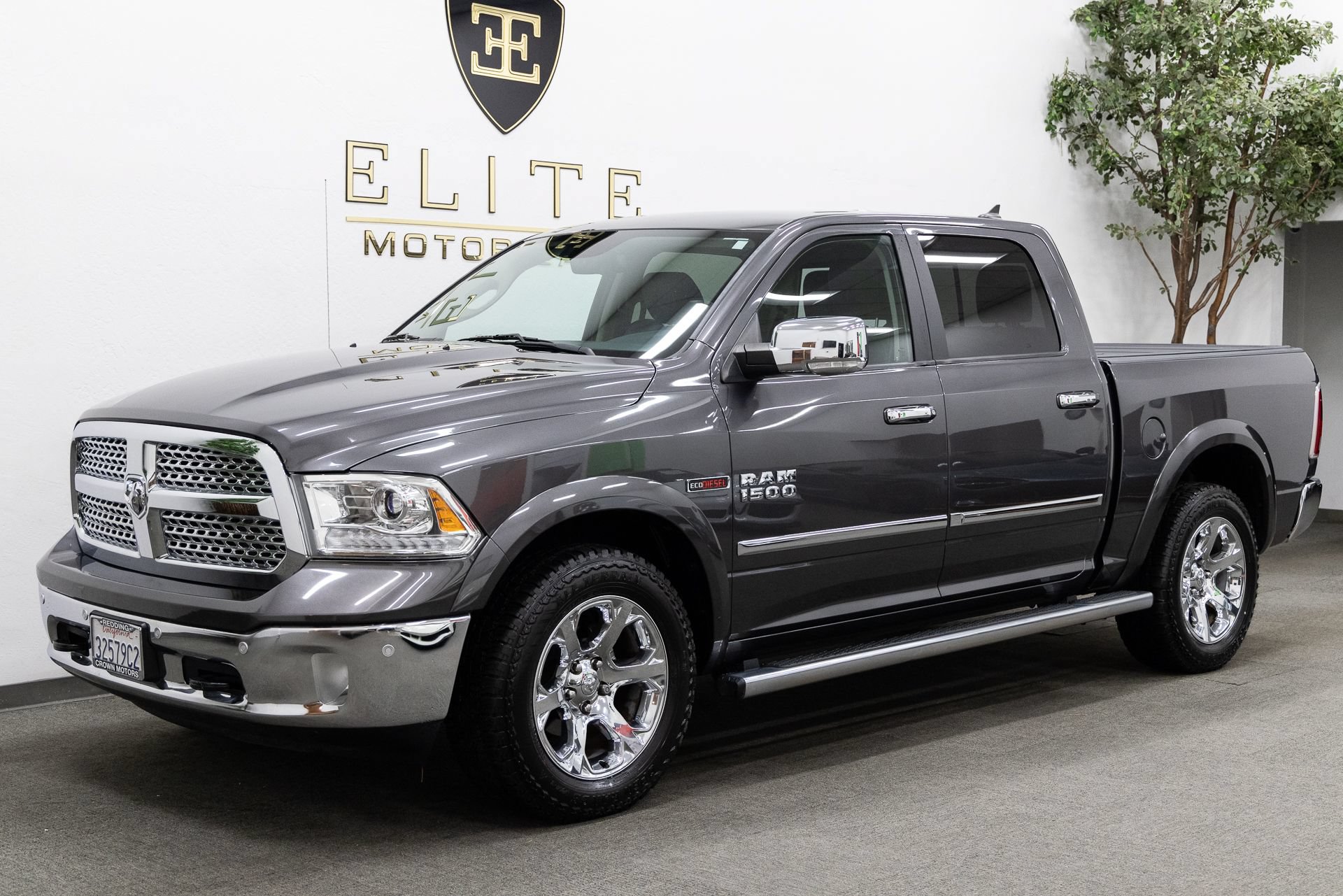 Used 2016 RAM 1500 Laramie w/ Convenience Group AWD/4WD image 1