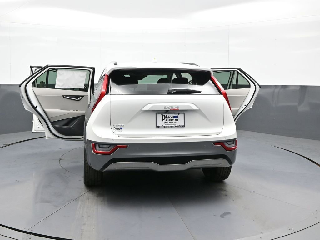 New 2025 Kia Niro Wave w/ Wave Preserve Package image 47