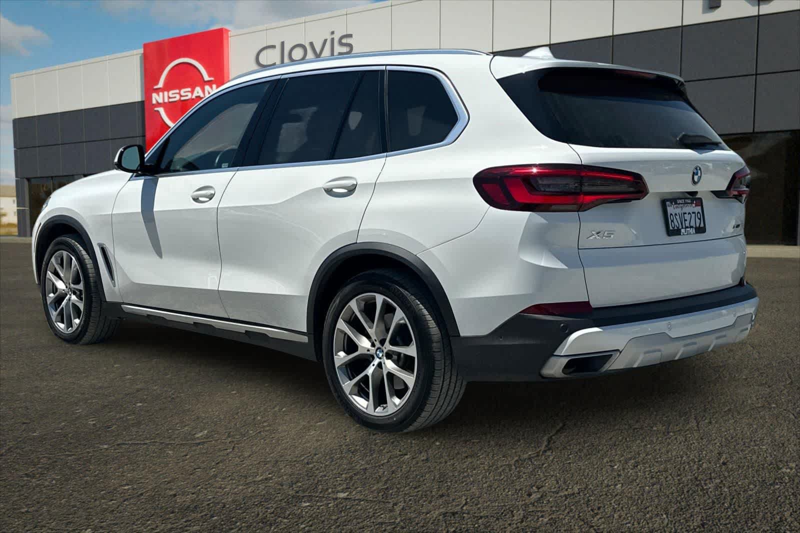 Used 2020 BMW X5 xDrive40i w/ Convenience Package AWD/4WD image 7