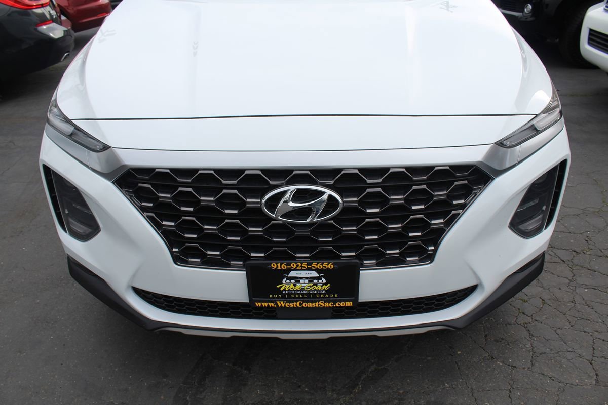Used 2020 Hyundai Santa Fe SEL w/ Cargo Package FWD image 9