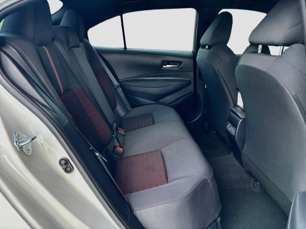 Certified 2025 Toyota Corolla SE FWD image 21