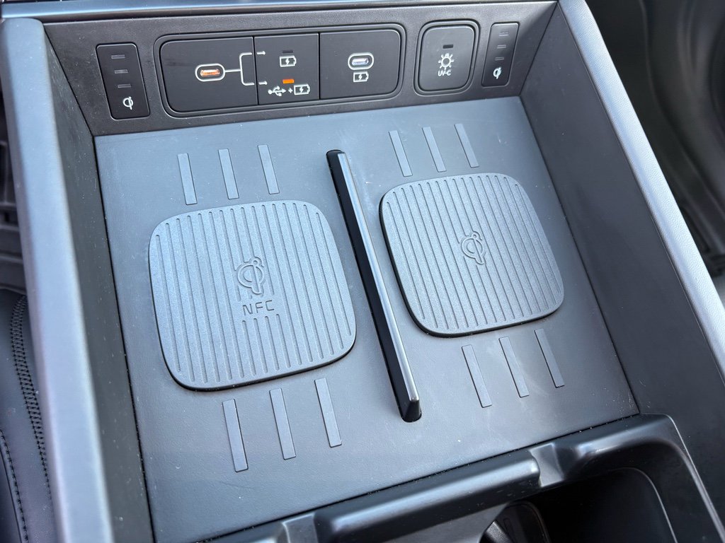 Used 2025 Hyundai Santa Fe Calligraphy image 27