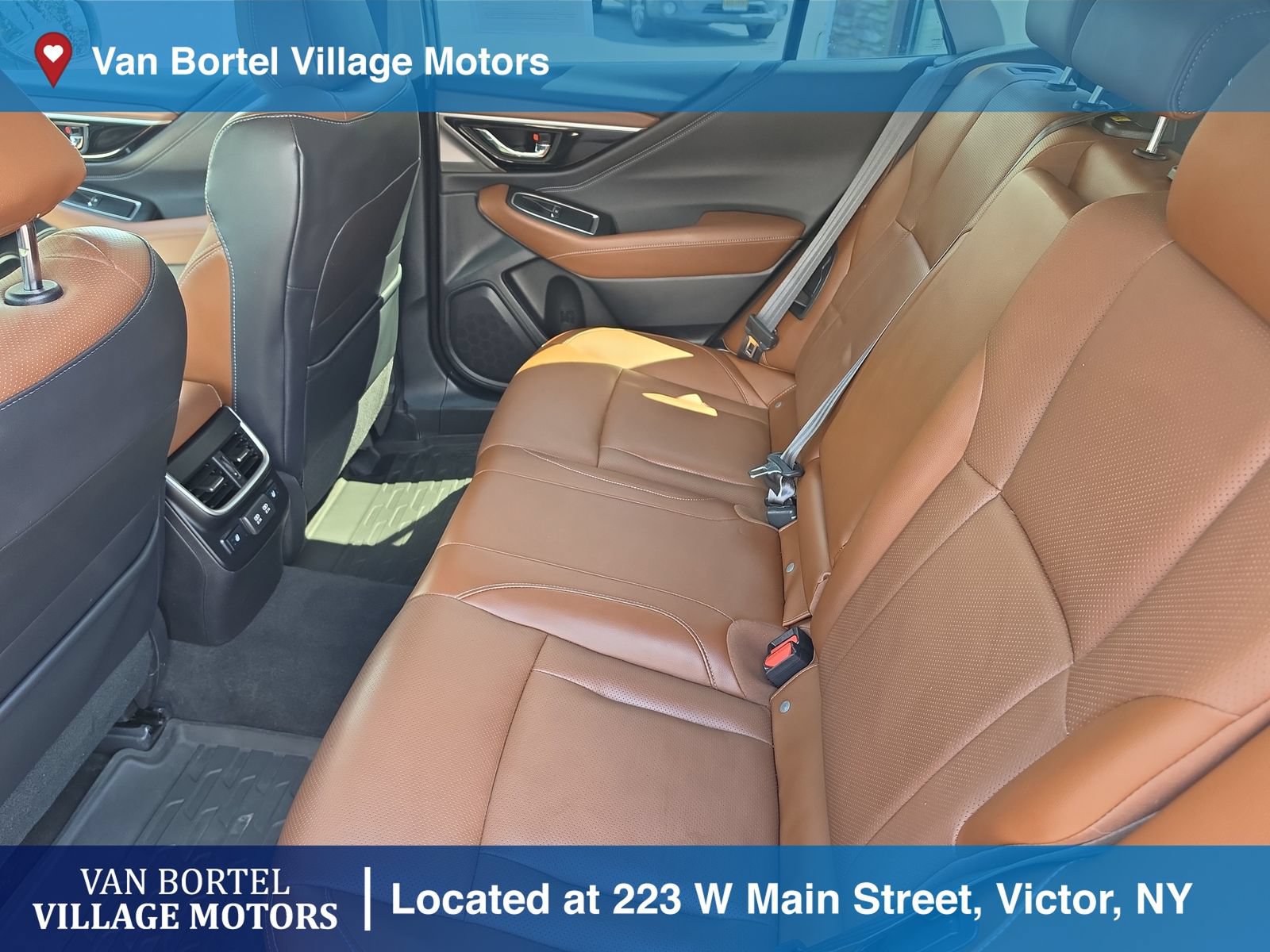 Used 2020 Subaru Outback Touring AWD/4WD image 27