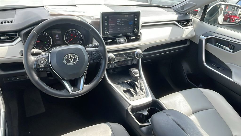Certified 2021 Toyota RAV4 XLE Premium image 14