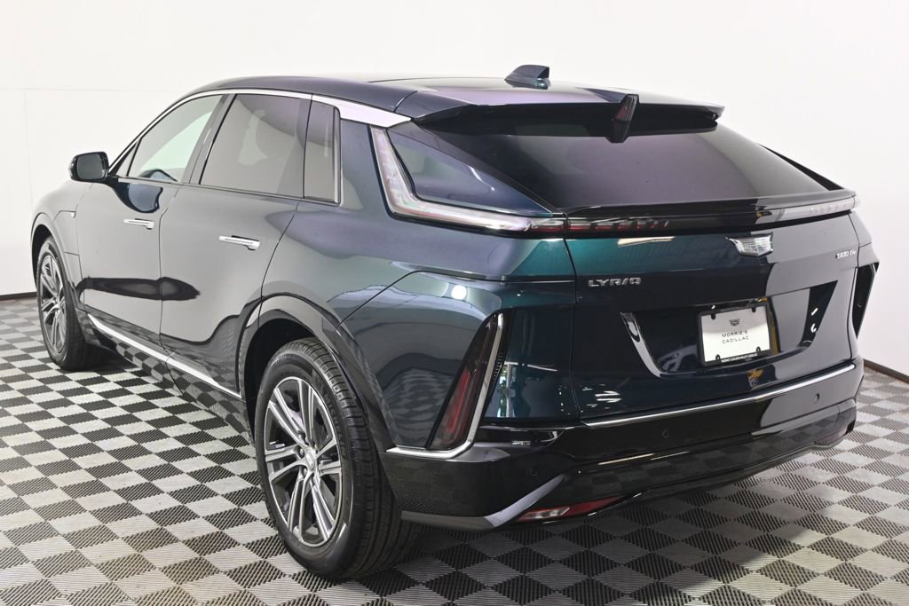 New 2025 Cadillac Lyriq Luxury w/ LPO, Floor Liner Package image 3