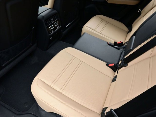 New 2026 Porsche Cayenne Coupe image 15