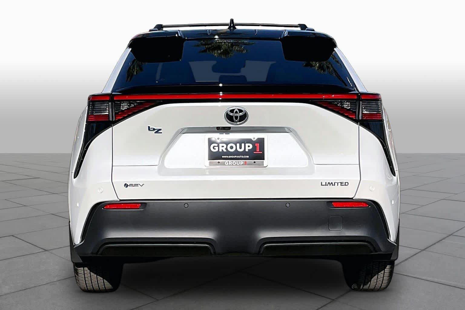 New 2026 Toyota bZ FWD image 4