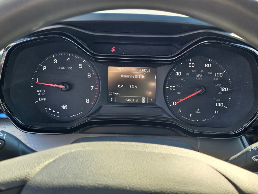 Used 2025 Chevrolet Trax LS image 19