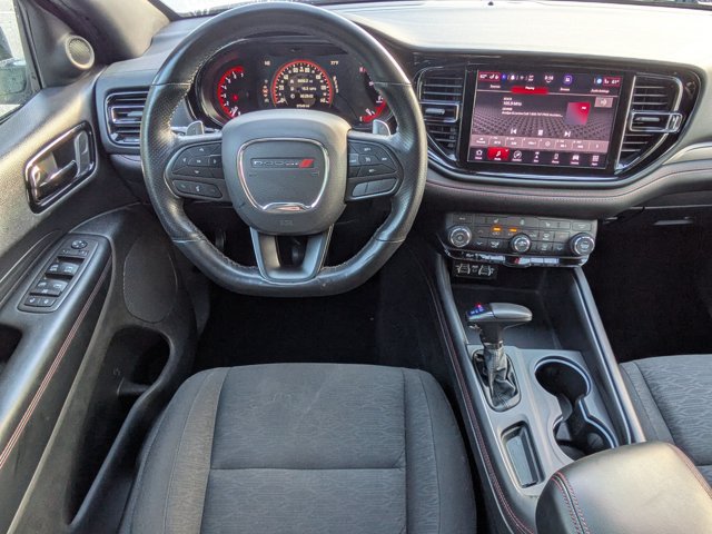 Used 2025 Dodge Durango GT RWD image 17