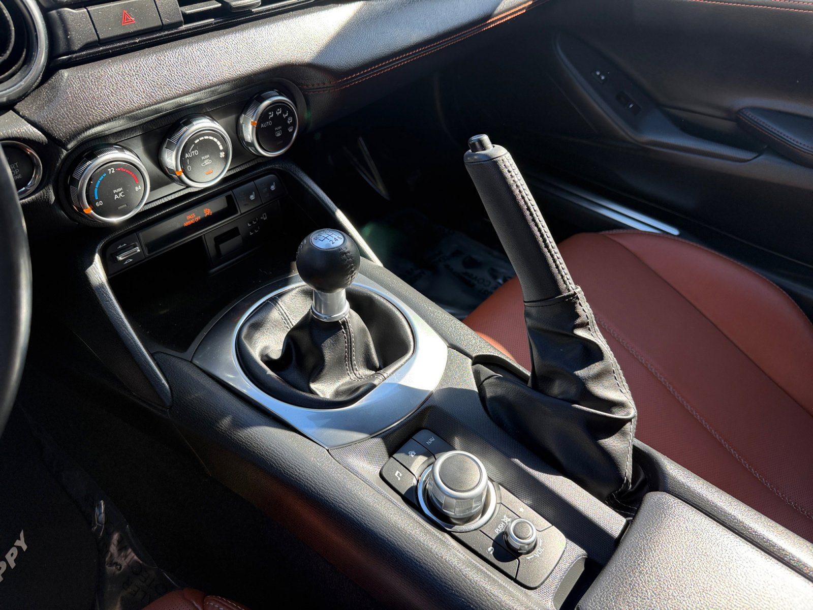 Certified 2023 MAZDA MX-5 Miata Grand Touring RWD image 13