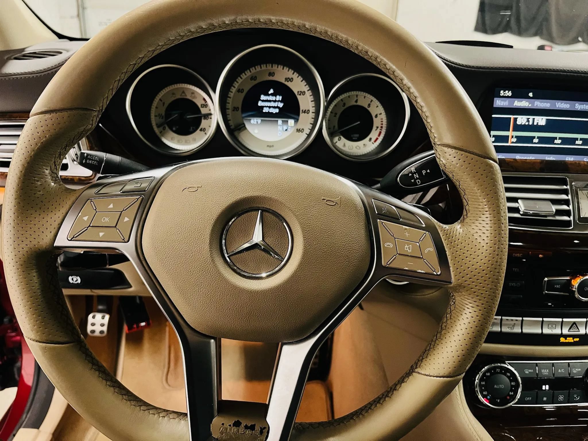 Used 2012 Mercedes-Benz CLS 550 4MATIC image 18