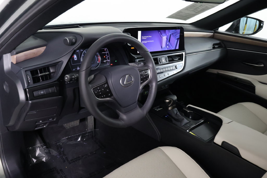 Certified 2024 Lexus ES 350 w/ Premium Package FWD image 7