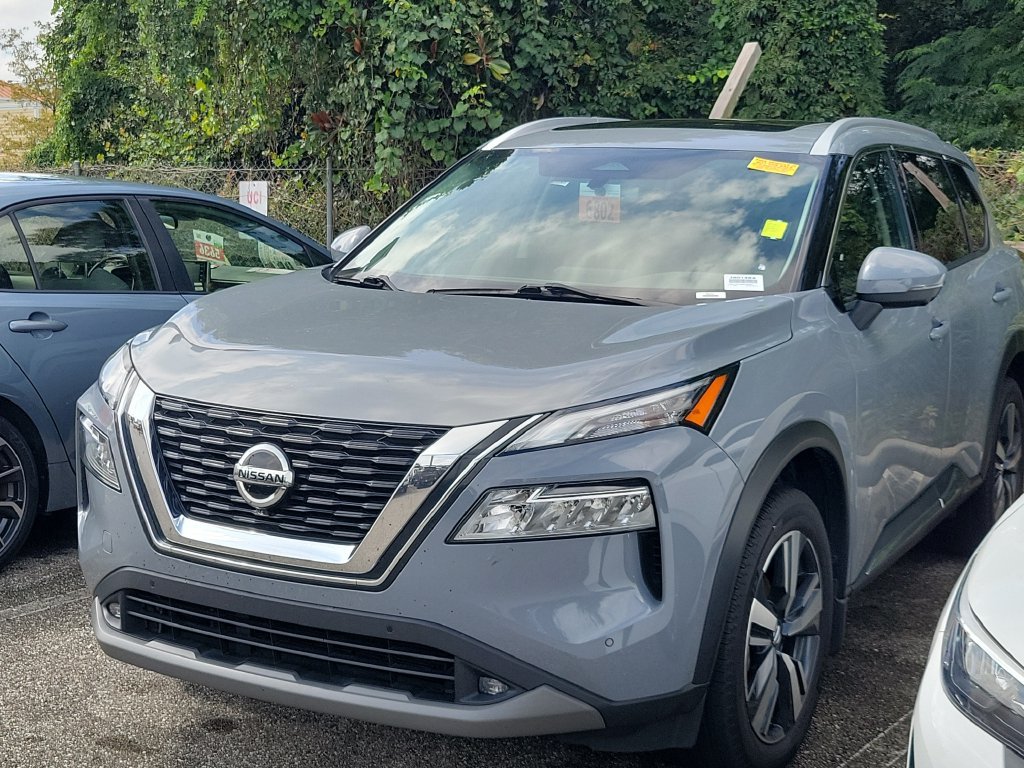 Used 2021 Nissan Rogue SL w/ Premium Package FWD image 4