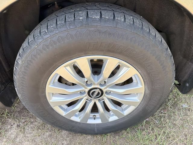 Used 2022 Nissan Armada SV RWD image 32
