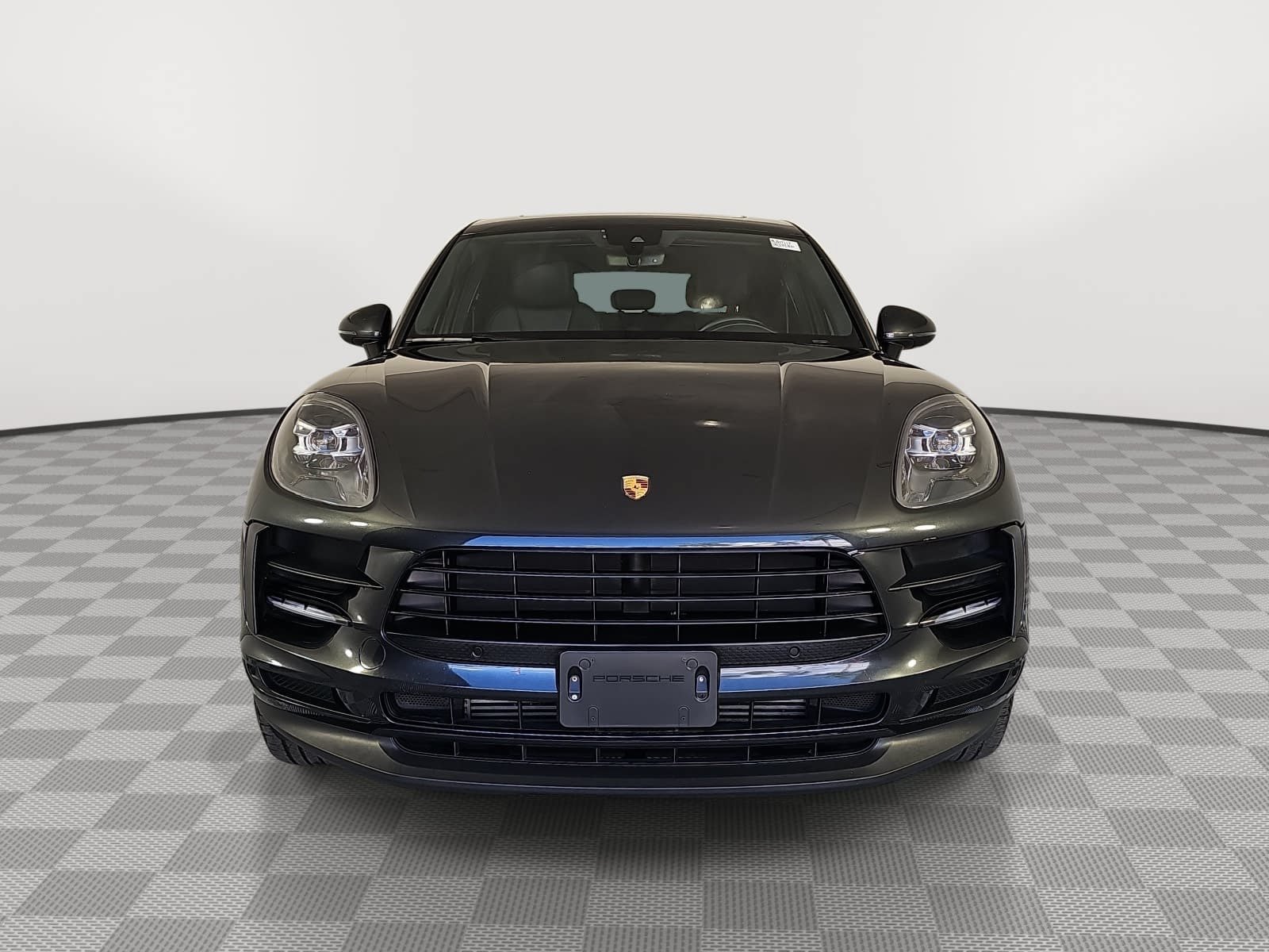 Used 2021 Porsche Macan AWD/4WD image 3