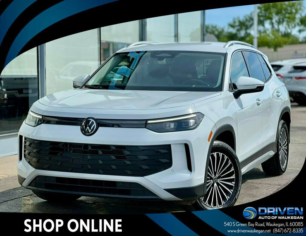 Used 2025 Volkswagen Tiguan S w/ 18" Wheel Package