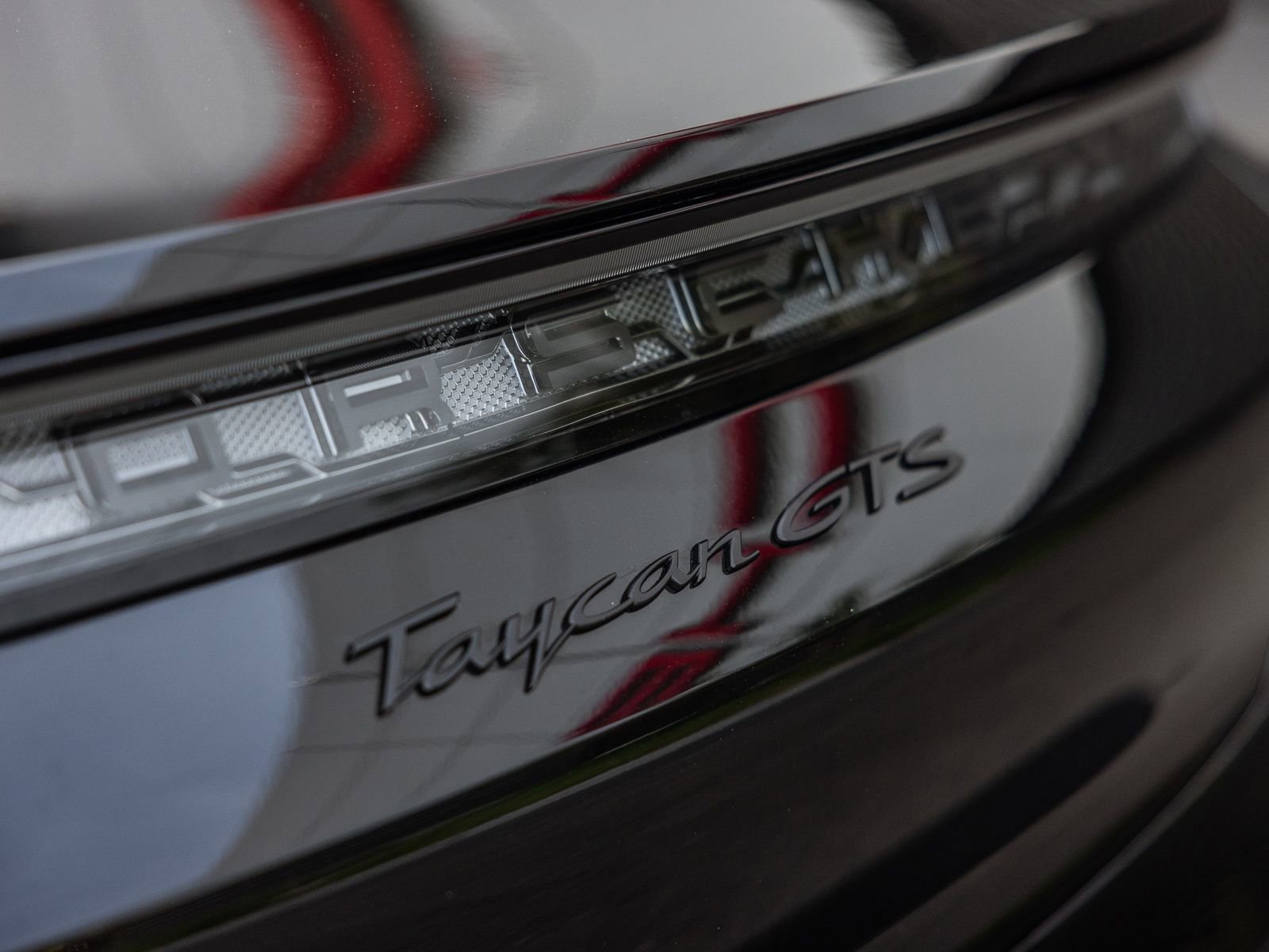 Certified 2023 Porsche Taycan GTS image 23