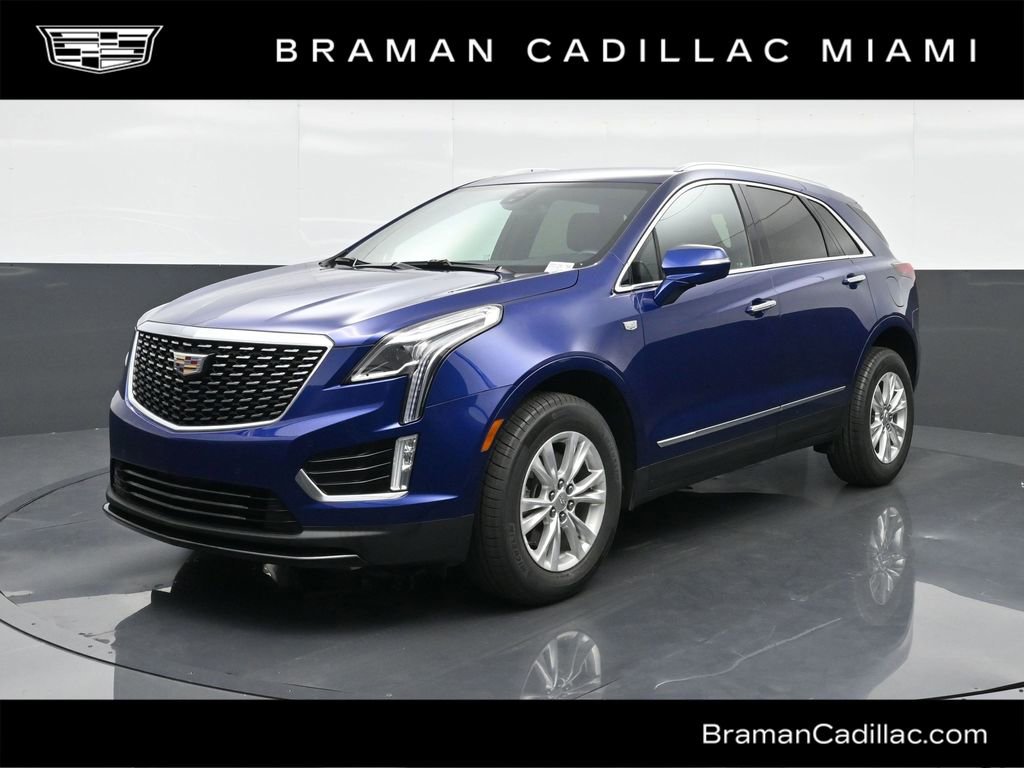Certified 2023 Cadillac XT5 Luxury FWD image 1