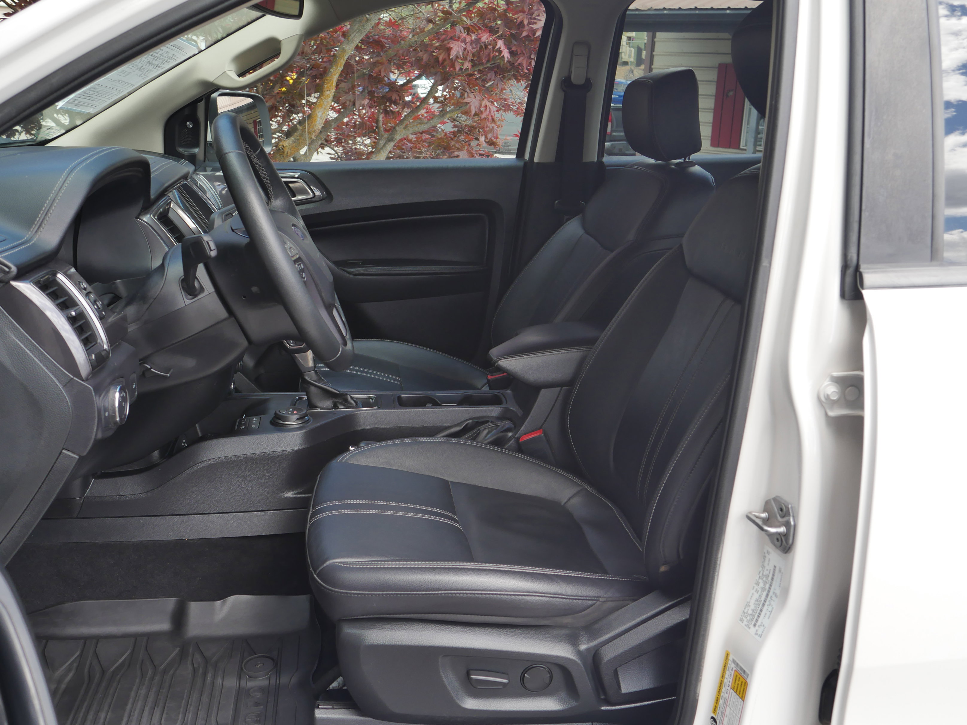 Used 2019 Ford Ranger Lariat w/ Equipment Group 501A Mid AWD/4WD image 3