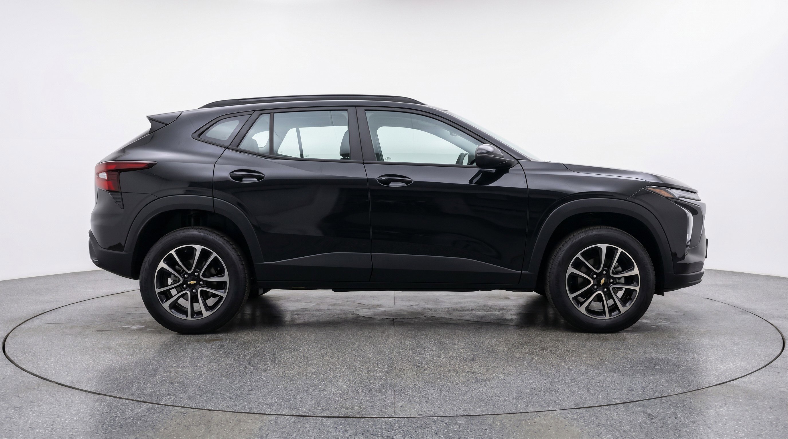 Used 2025 Chevrolet TrailBlazer LT FWD image 11