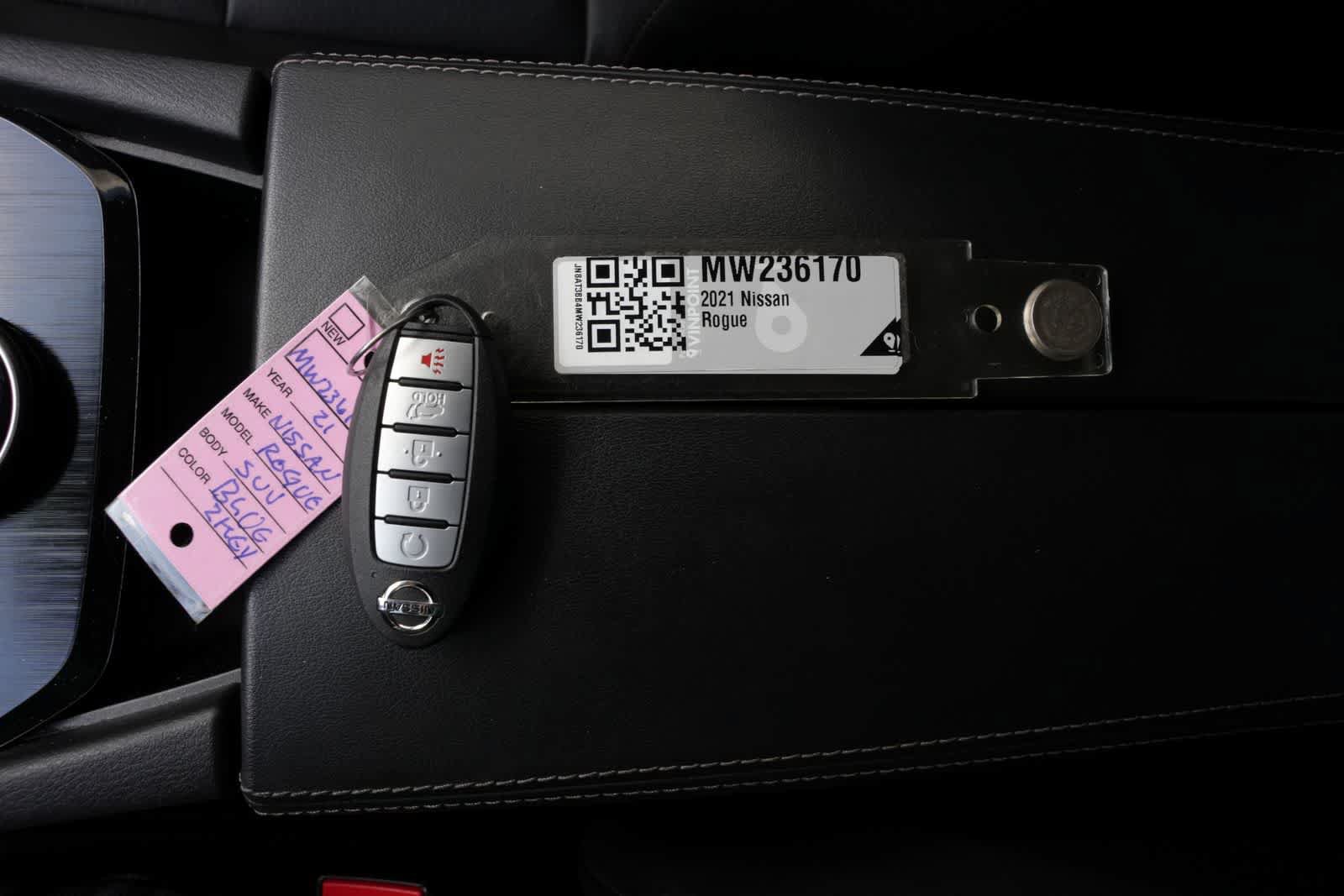 Used 2021 Nissan Rogue SV w/ Premium Package AWD/4WD image 26