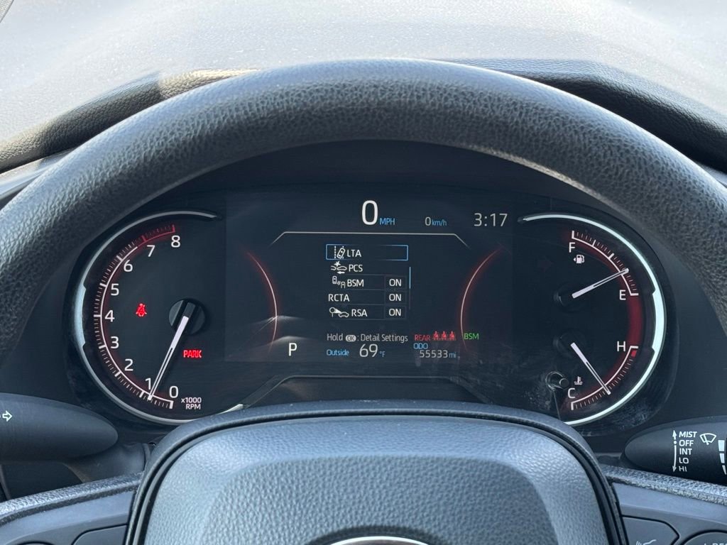 Used 2024 Toyota RAV4 XLE FWD image 24