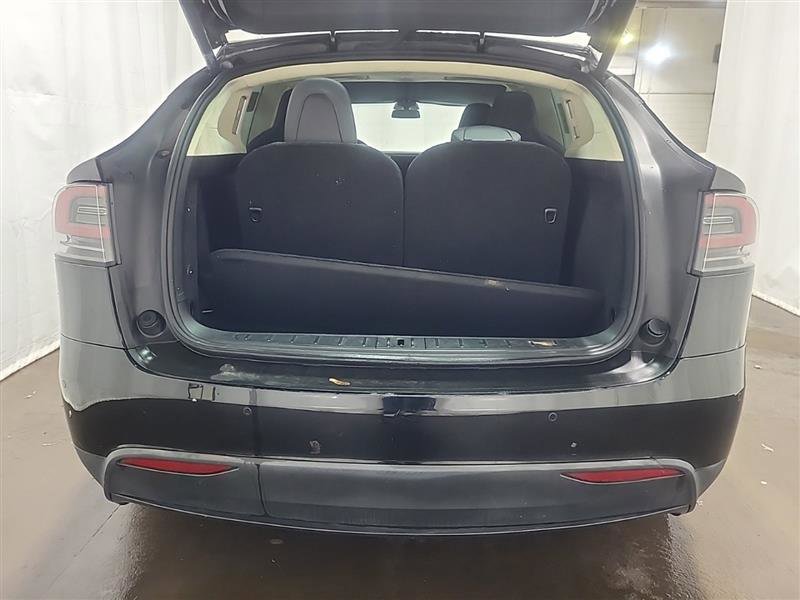 Used 2017 Tesla Model X 75D image 9