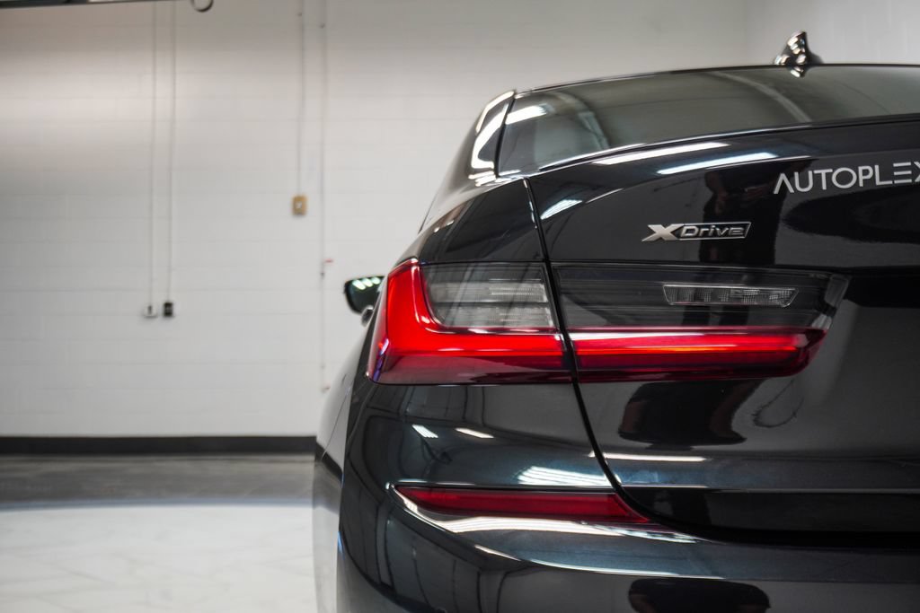 Used 2021 BMW M340i xDrive w/ Driving Assistance Package AWD/4WD image 34