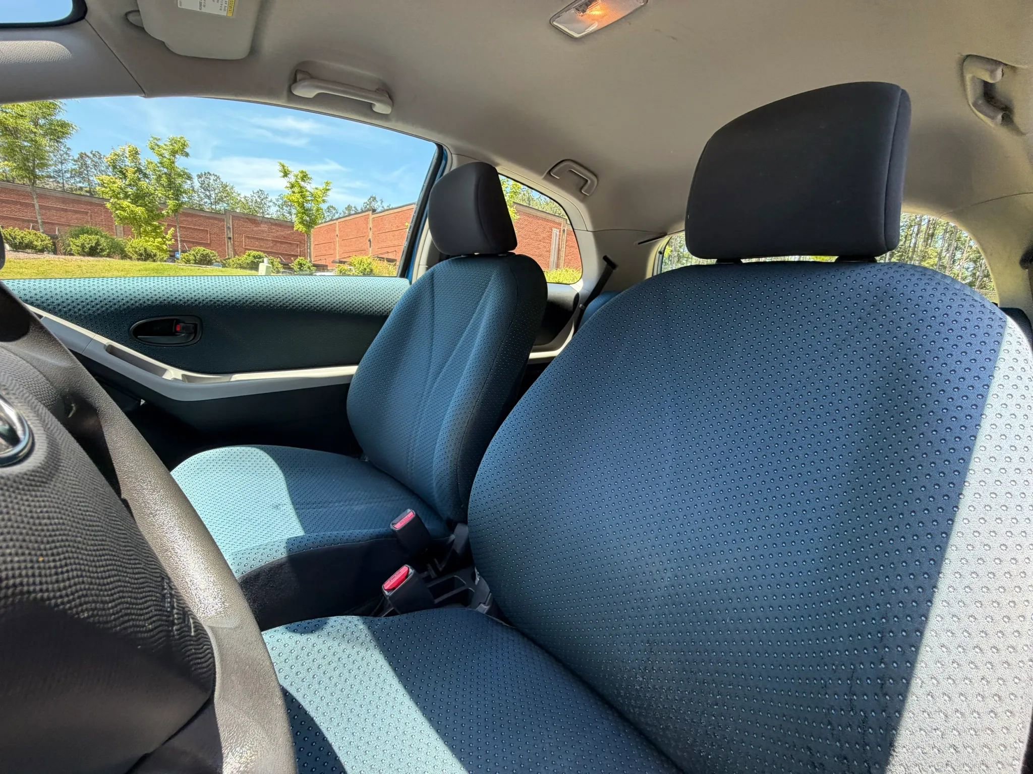 Used 2008 Toyota Yaris S FWD image 10