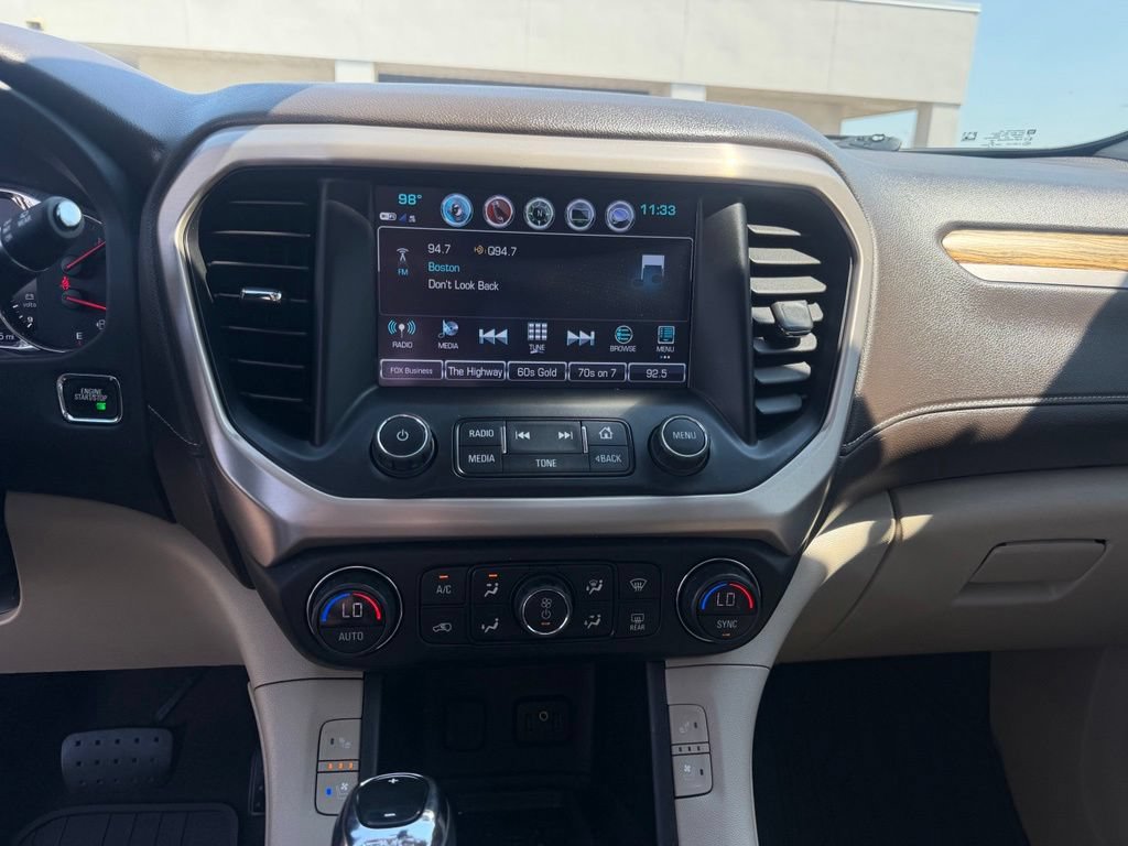Used 2019 GMC Acadia Denali w/ Technology Package FWD image 37