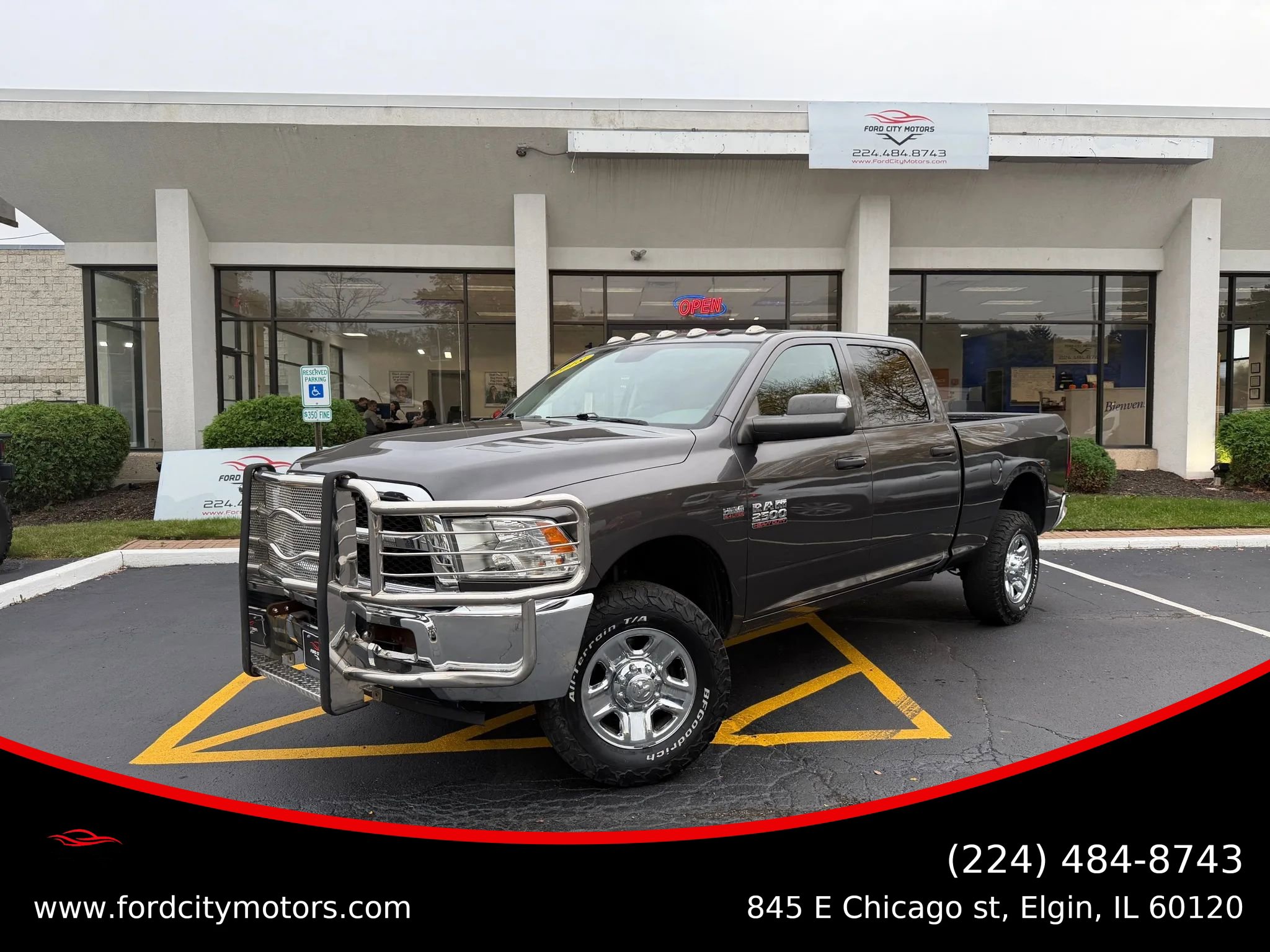 Used 2018 RAM 2500 Tradesman w/ Chrome Appearance Group image 1