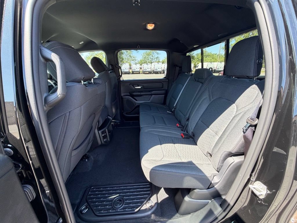 New 2026 RAM 1500 Warlock AWD/4WD image 13