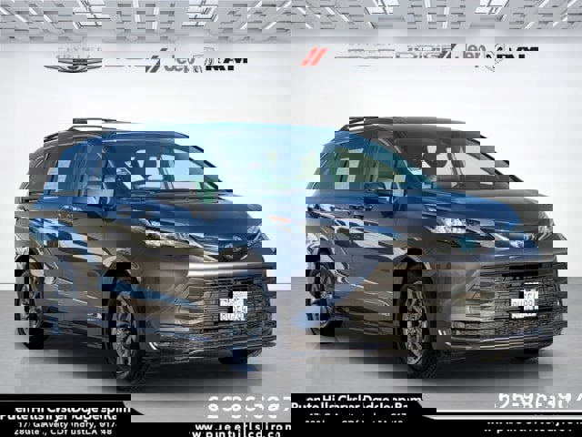 Used 2021 Toyota Sienna LE