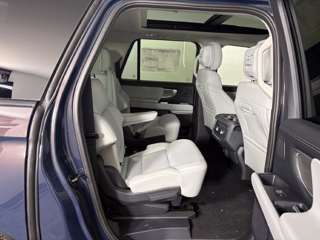New 2027 Ford Expedition Max Platinum AWD/4WD image 44